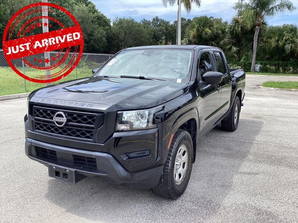 2022 Nissan Frontier S Crew Cab RWD