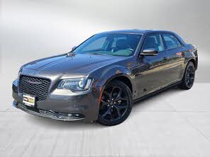 Chrysler 300 S V6 RWD