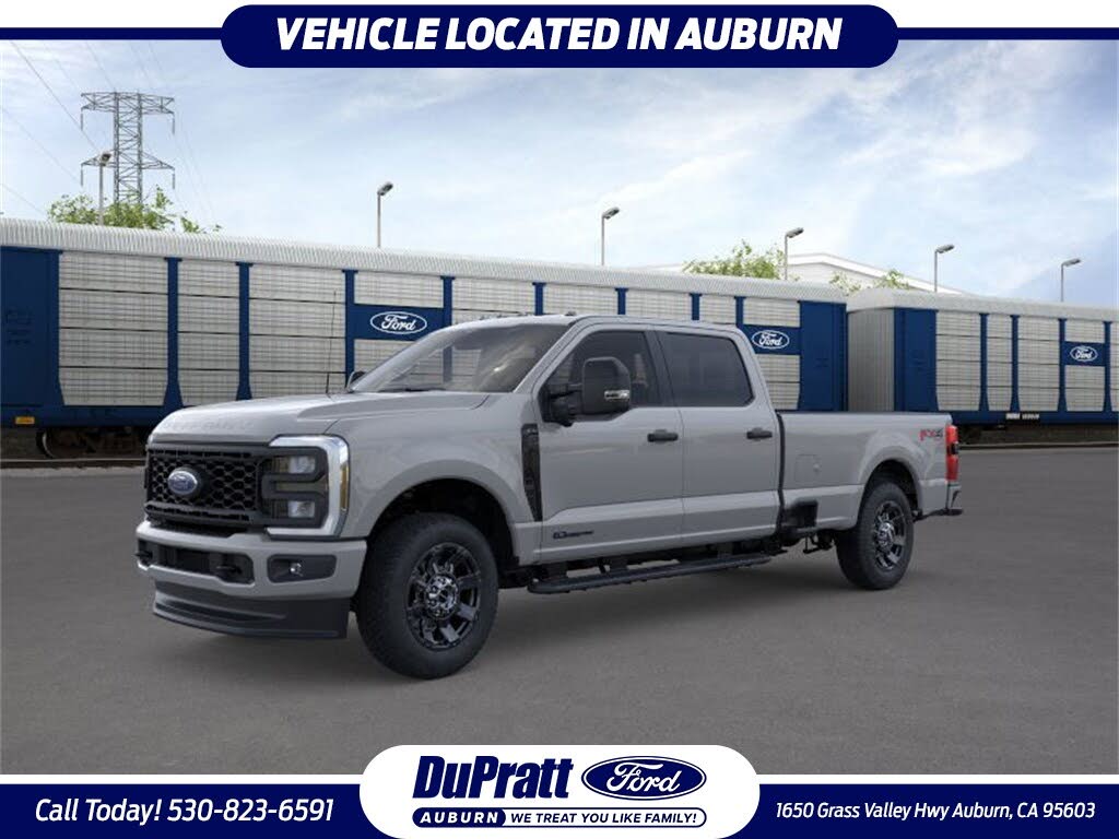 2025 Ford F-350 Super Duty XL Crew Cab 4WD