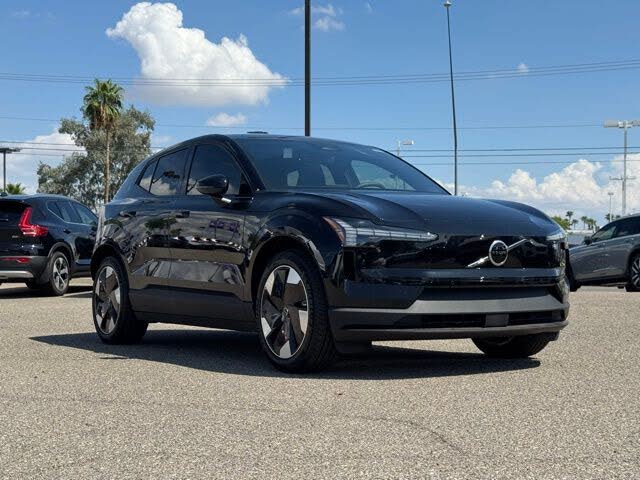 2025 Volvo EX30 Twin Plus eAWD
