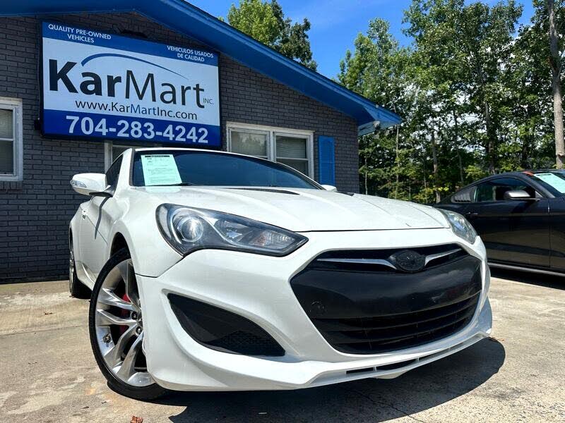 2013 Hyundai Genesis Coupe 3.8 Track RWD