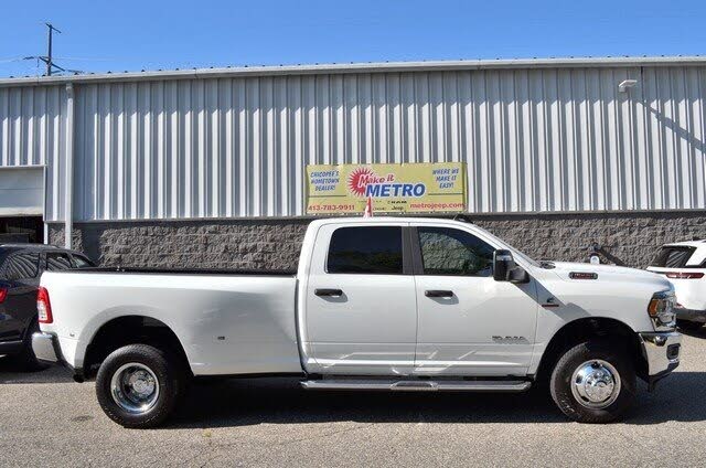 2024 RAM 3500 Big Horn Crew Cab LB DRW 4WD