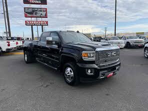 GMC Sierra 3500HD Denali Crew Cab LB DRW 4WD