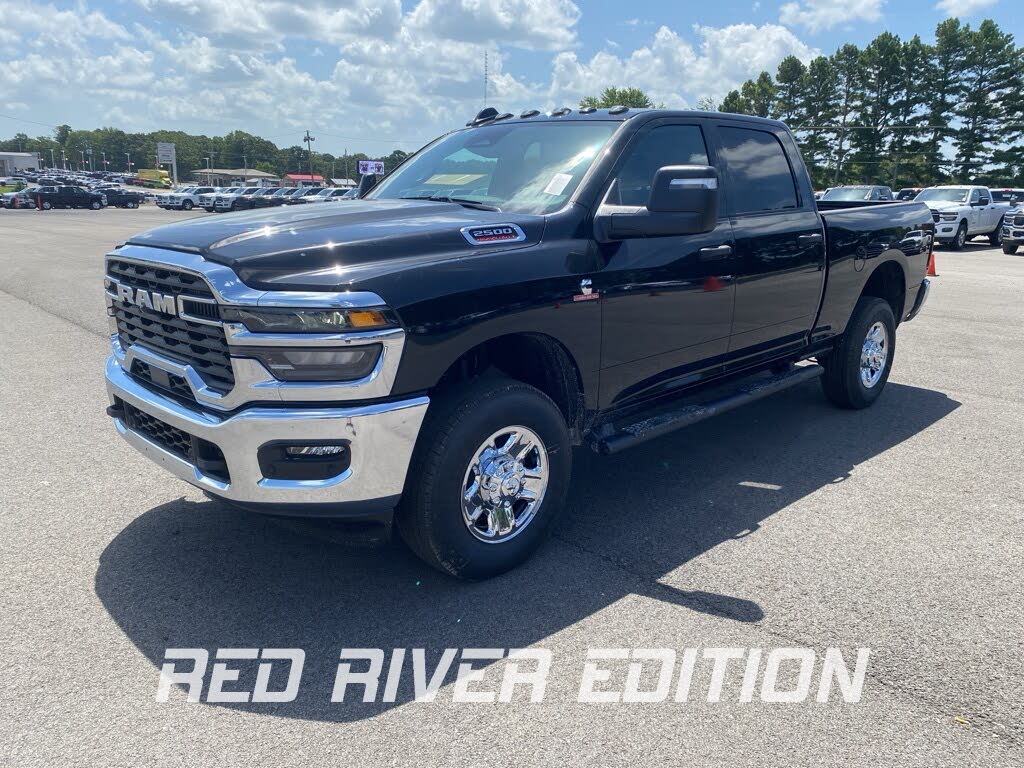 2025 RAM 2500 Tradesman Crew Cab 4WD