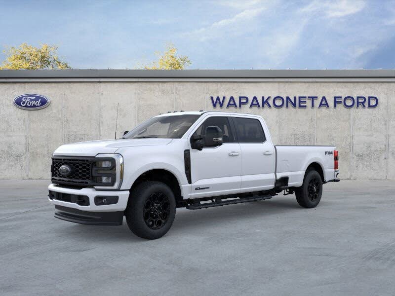 2025 Ford F-350 Super Duty Lariat Crew Cab 4WD