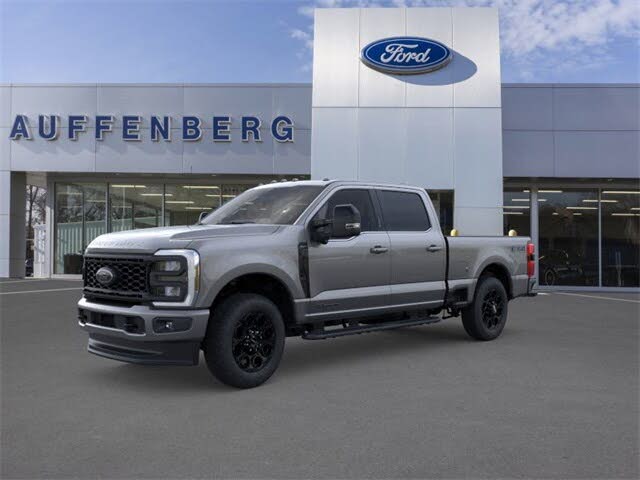 2025 Ford F-350 Super Duty Lariat Crew Cab 4WD