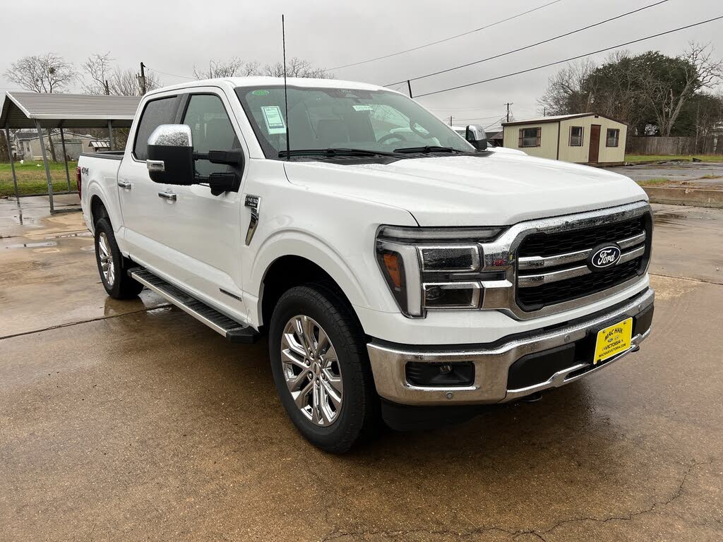 2025 Ford F-150 Lariat SuperCrew 4WD