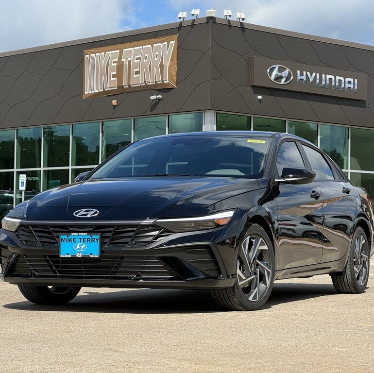 2025 Hyundai Elantra SEL Sport FWD