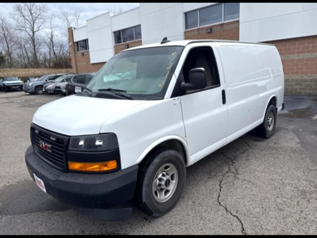 2019 GMC Savana Cargo 2500 RWD