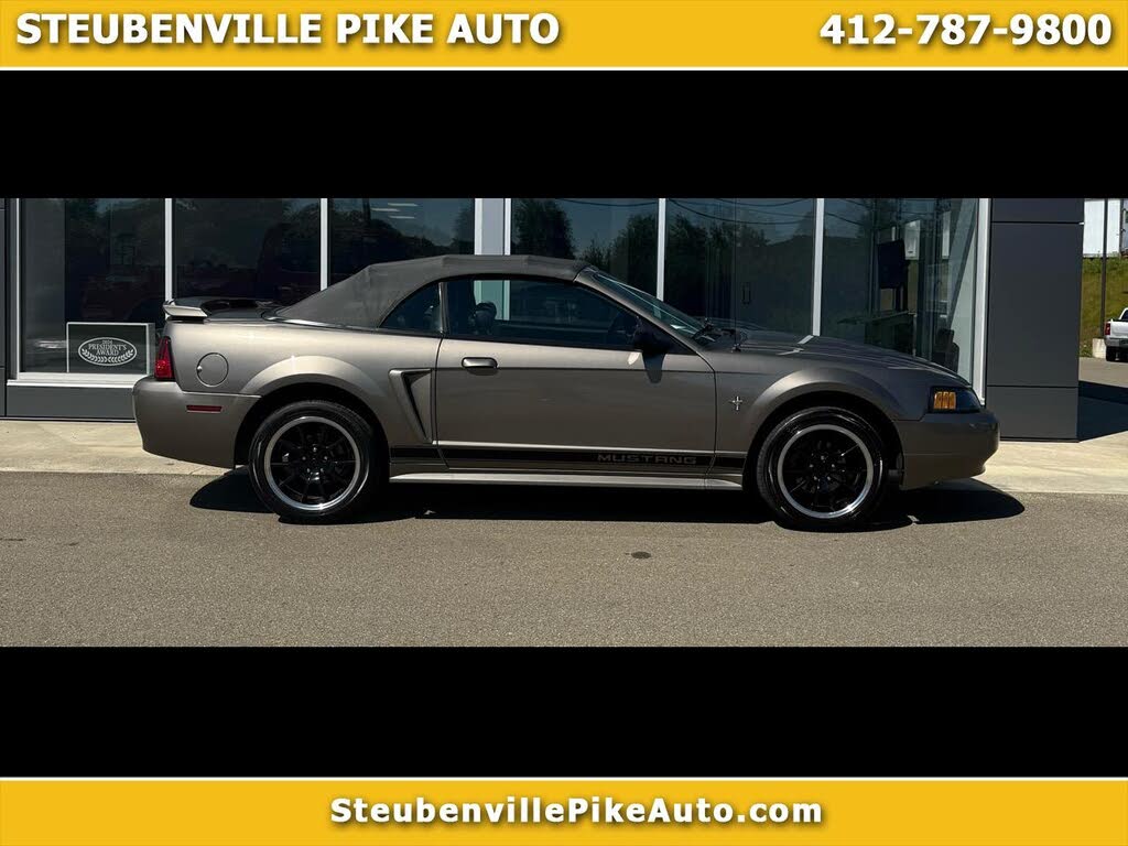 2002 Ford Mustang Deluxe Convertible
