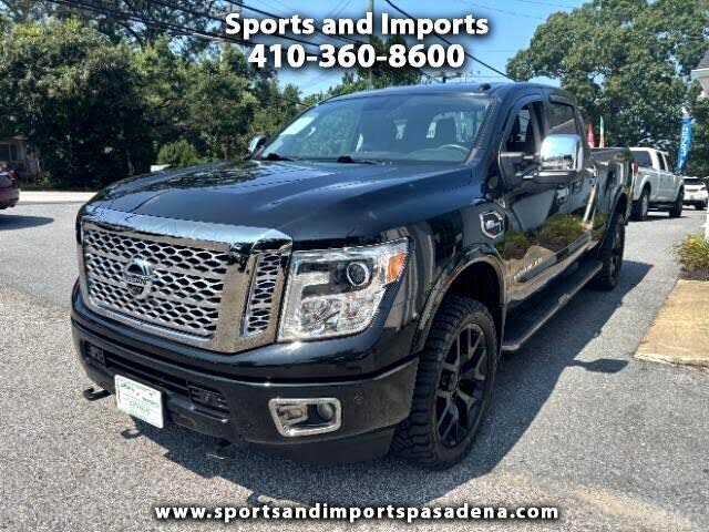 2017 Nissan Titan Platinum Reserve Crew Cab 4WD