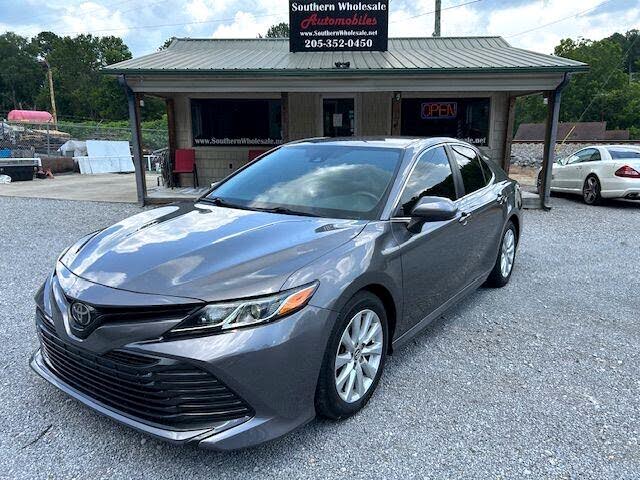 2019 Toyota Camry SE FWD