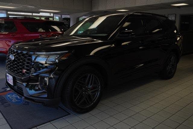 2025 Ford Explorer ST AWD