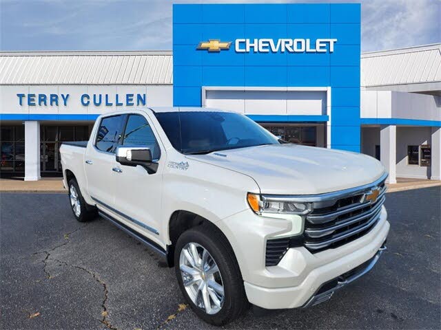 2024 Chevrolet Silverado 1500 High Country Crew Cab 4WD