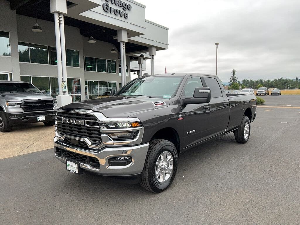 2025 RAM 2500 Big Horn Crew Cab LB 4WD