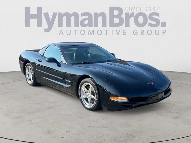 2004 Chevrolet Corvette Coupe RWD