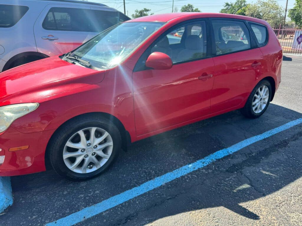 2009 Hyundai Elantra Touring FWD