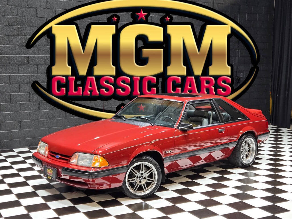 1990 Ford Mustang LX 5.0 Hatchback RWD