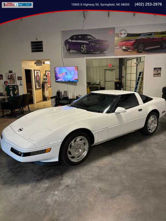 1995 Chevrolet Corvette Coupe RWD
