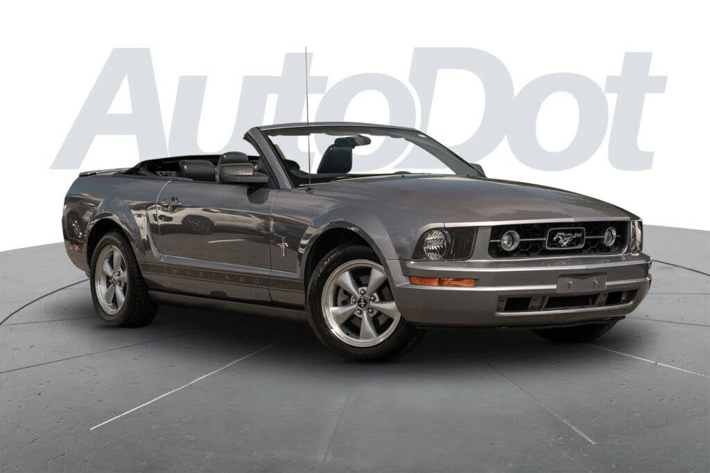 2007 Ford Mustang V6 Premium Convertible RWD