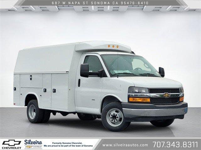 2024 Chevrolet Express Chassis 3500 Cutaway 139