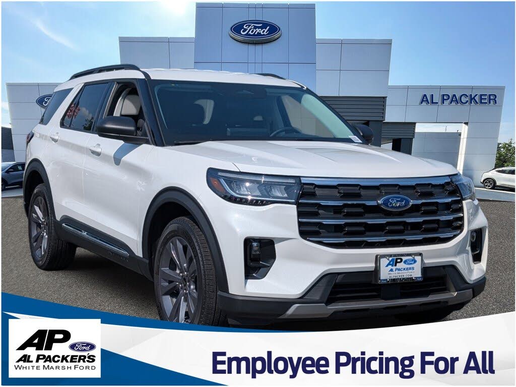 2025 Ford Explorer Active AWD