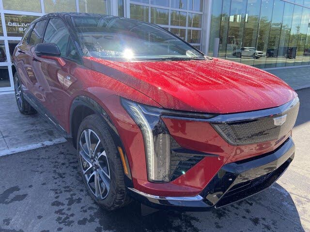 2025 Cadillac OPTIQ Sport 1 AWD