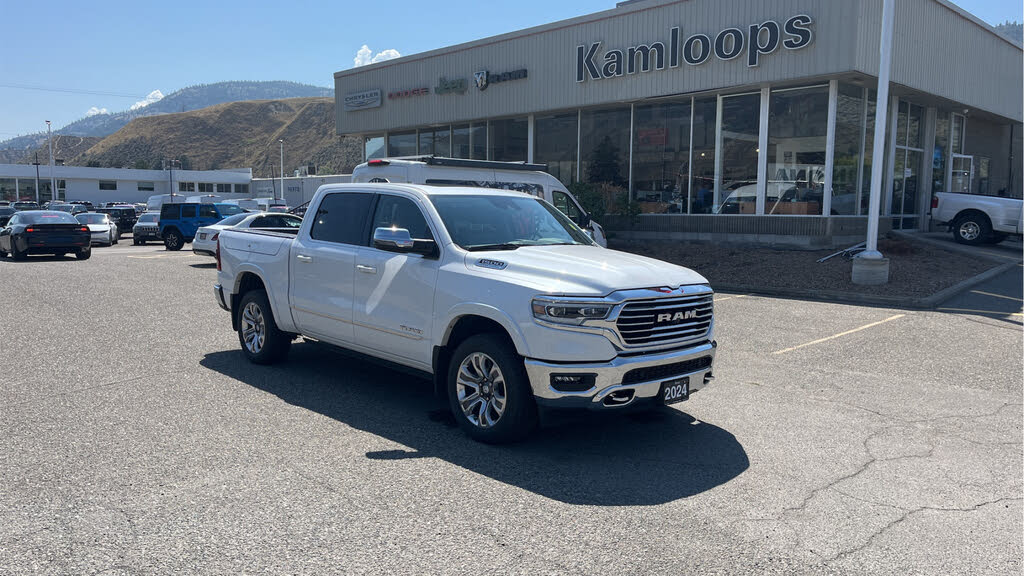 RAM 1500 Limited Longhorn Crew Cab 4WD 2024