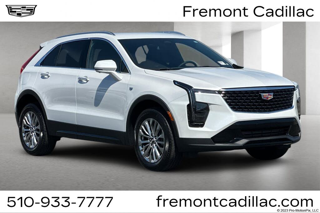 2025 Cadillac XT4 Premium Luxury FWD