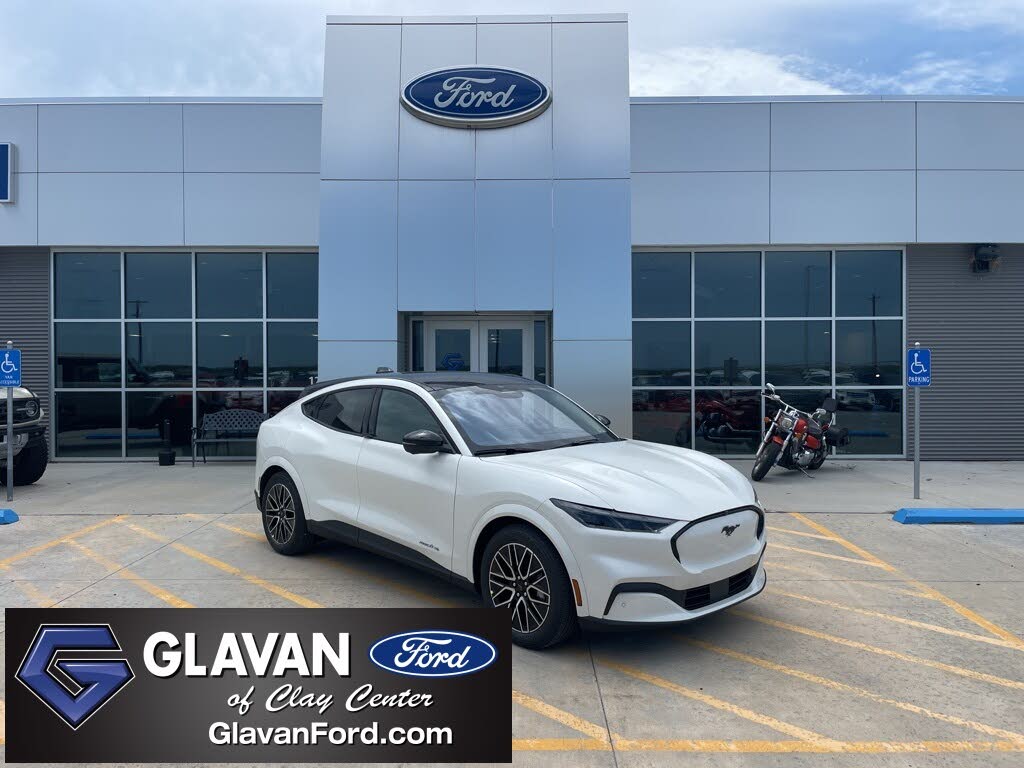2025 Ford Mustang Mach-E Premium AWD