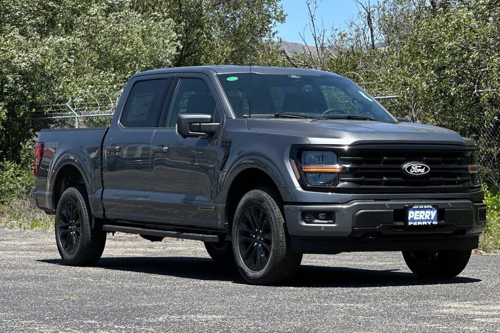 2025 Ford F-150 XLT SuperCrew 4WD