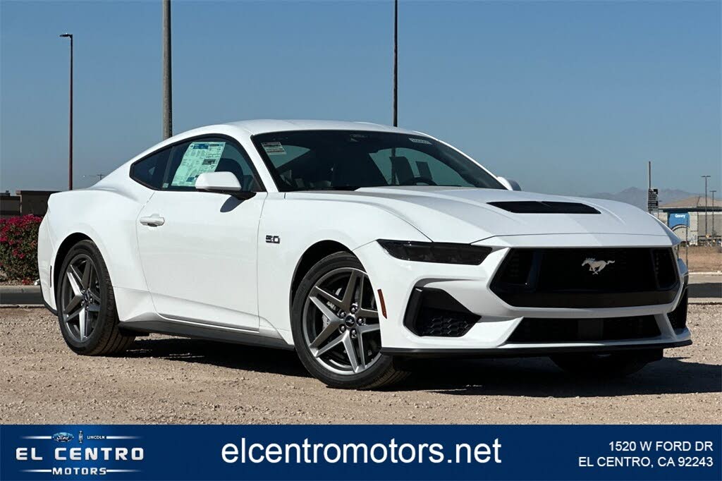 2025 Ford Mustang GT Fastback RWD