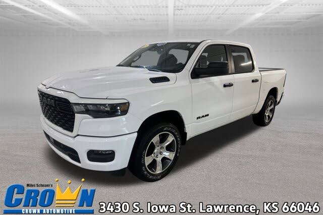 2025 RAM 1500 Tradesman Crew Cab 4WD