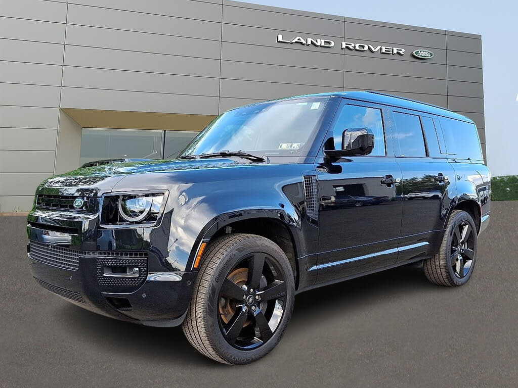 2025 Land Rover Defender 130 P400 X-Dynamic SE AWD