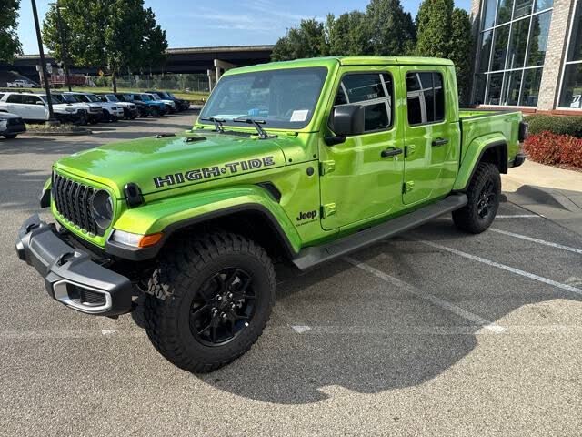2025 Jeep Gladiator High Tide Crew Cab 4WD