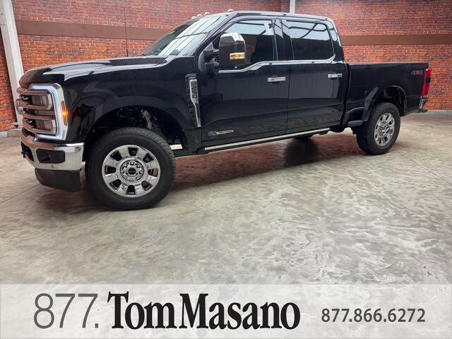 2025 Ford F-250 Super Duty Lariat Crew Cab 4WD