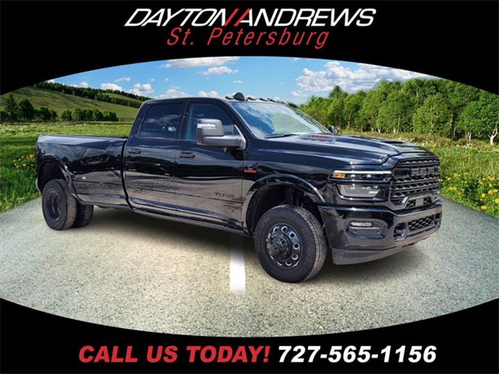 2025 RAM 3500 Limited Crew Cab LB DRW 4WD