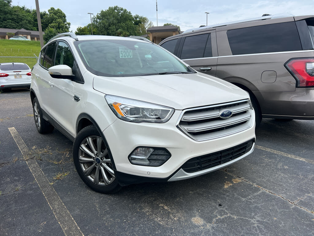 2018 Ford Escape Titanium FWD