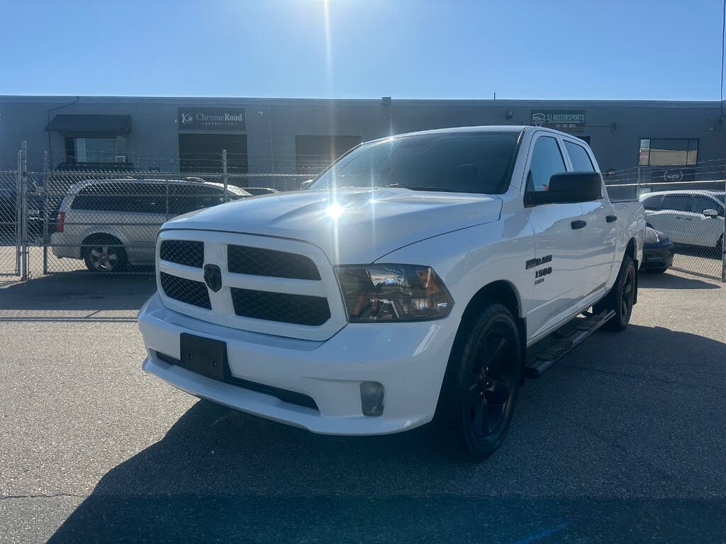 2019 RAM 1500 Classic Express Crew Cab 4WD