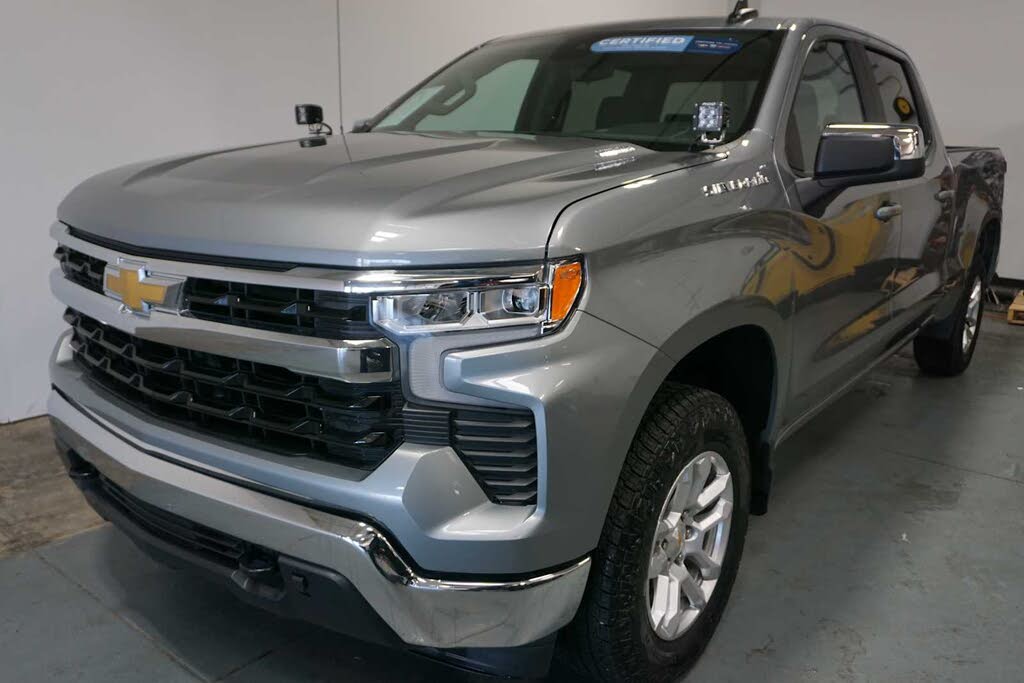 2025 Chevrolet Silverado 1500 LT Crew Cab 4WD