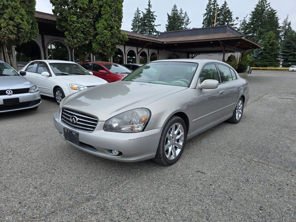 2003 INFINITI Q45 Premium RWD