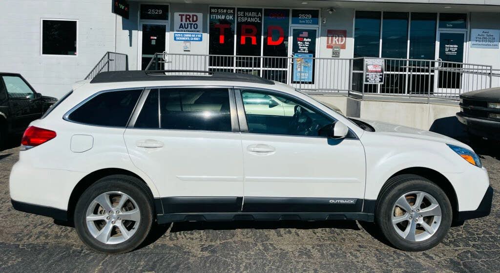 2013 Subaru Outback 2.5i Limited