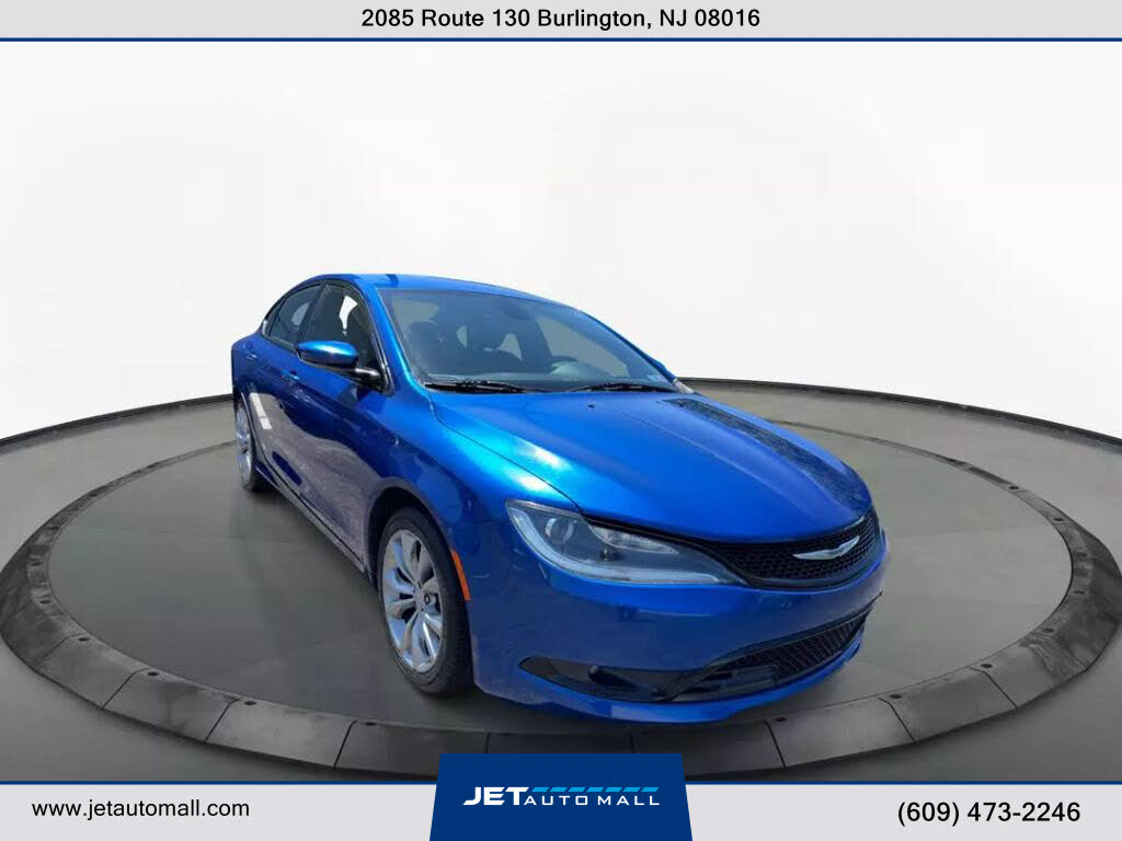 2015 Chrysler 200 S Sedan FWD