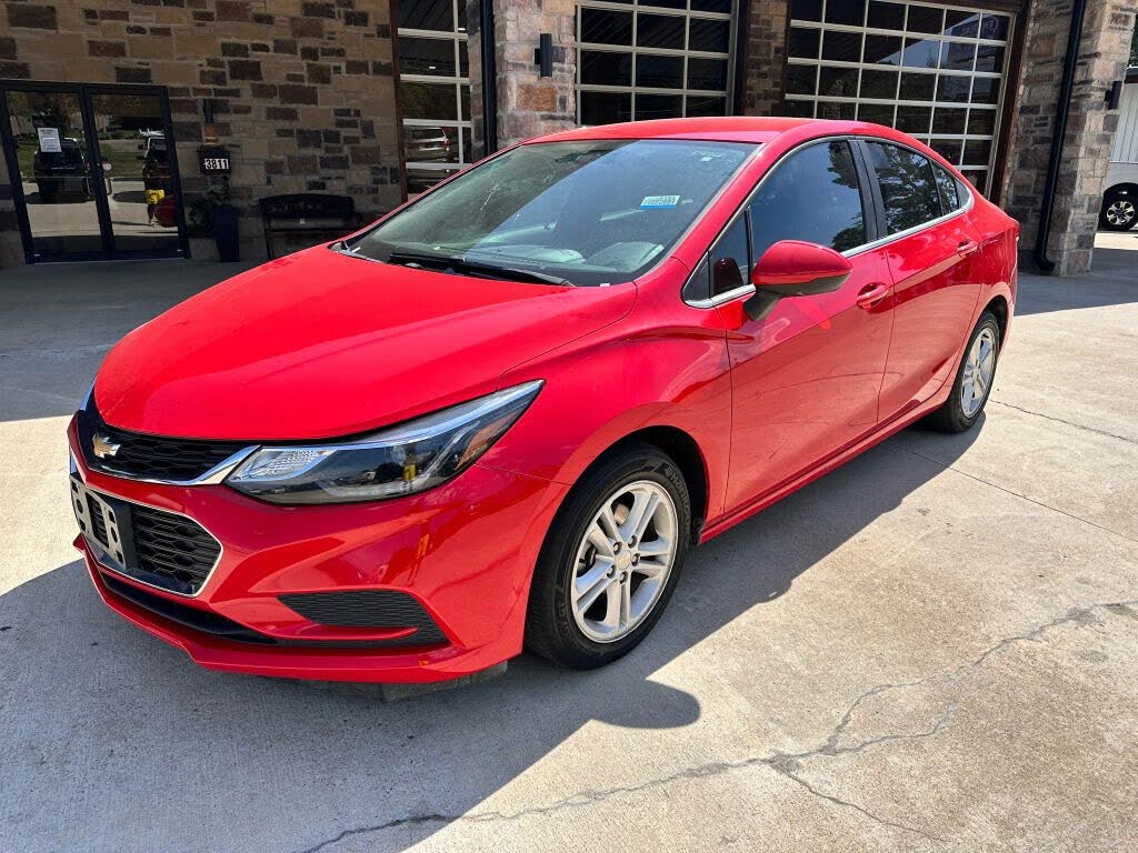 2018 Chevrolet Cruze LT Sedan FWD