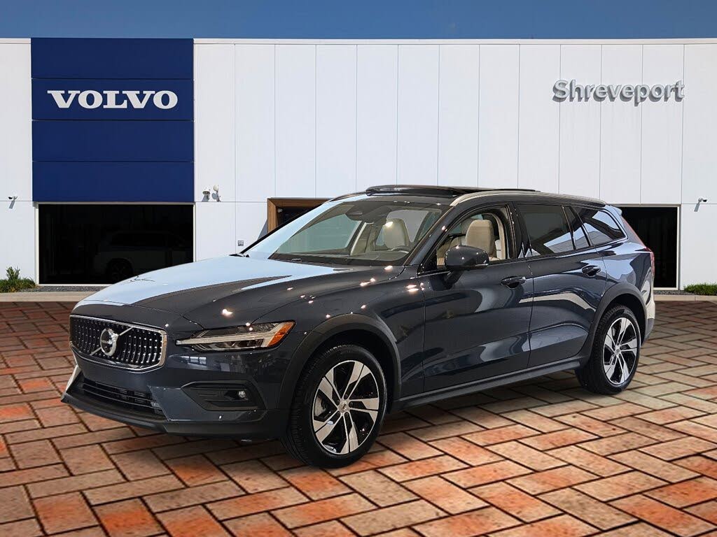 2026 Volvo V60 Cross Country B5 Plus AWD
