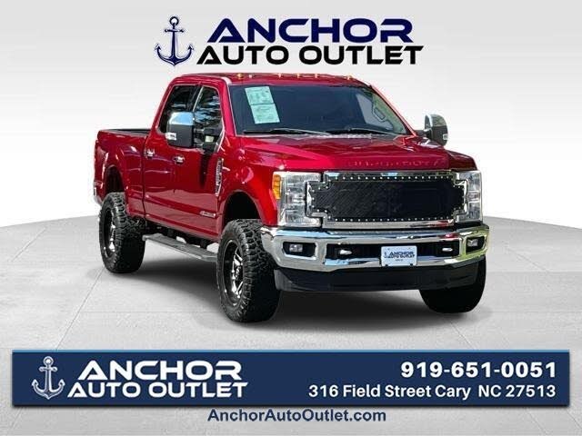 2017 Ford F-250 Super Duty Lariat Crew Cab 4WD