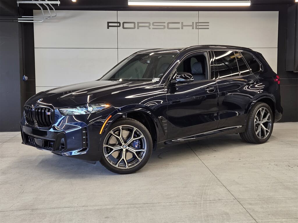2025 BMW X5 M60i xDrive AWD