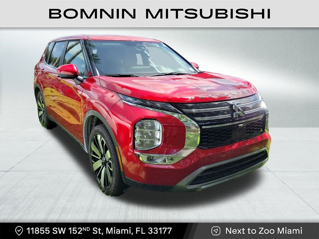 2025 Mitsubishi Outlander SE FWD