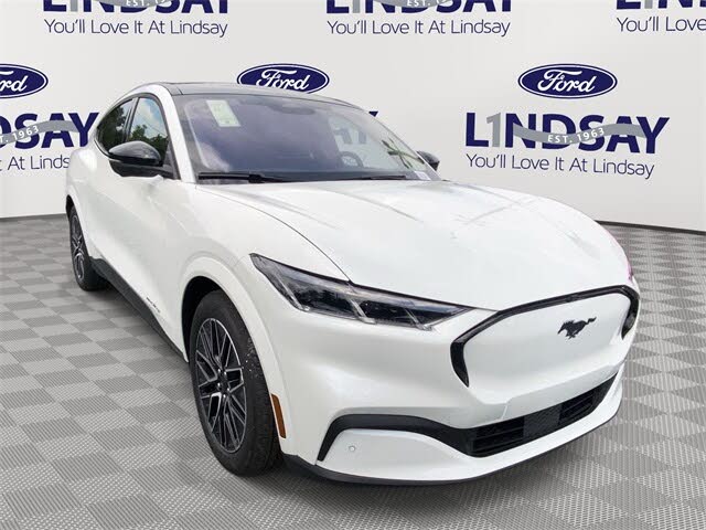 2025 Ford Mustang Mach-E Premium AWD