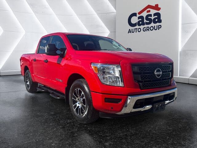 2024 Nissan Titan SV Crew Cab RWD